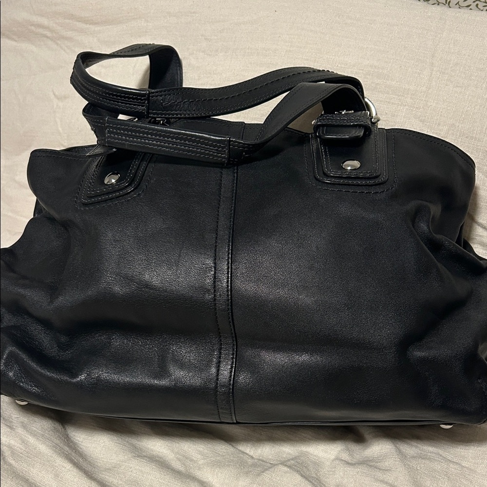 Coach Black Leather Shoulder Bag - Picture 5 of 8